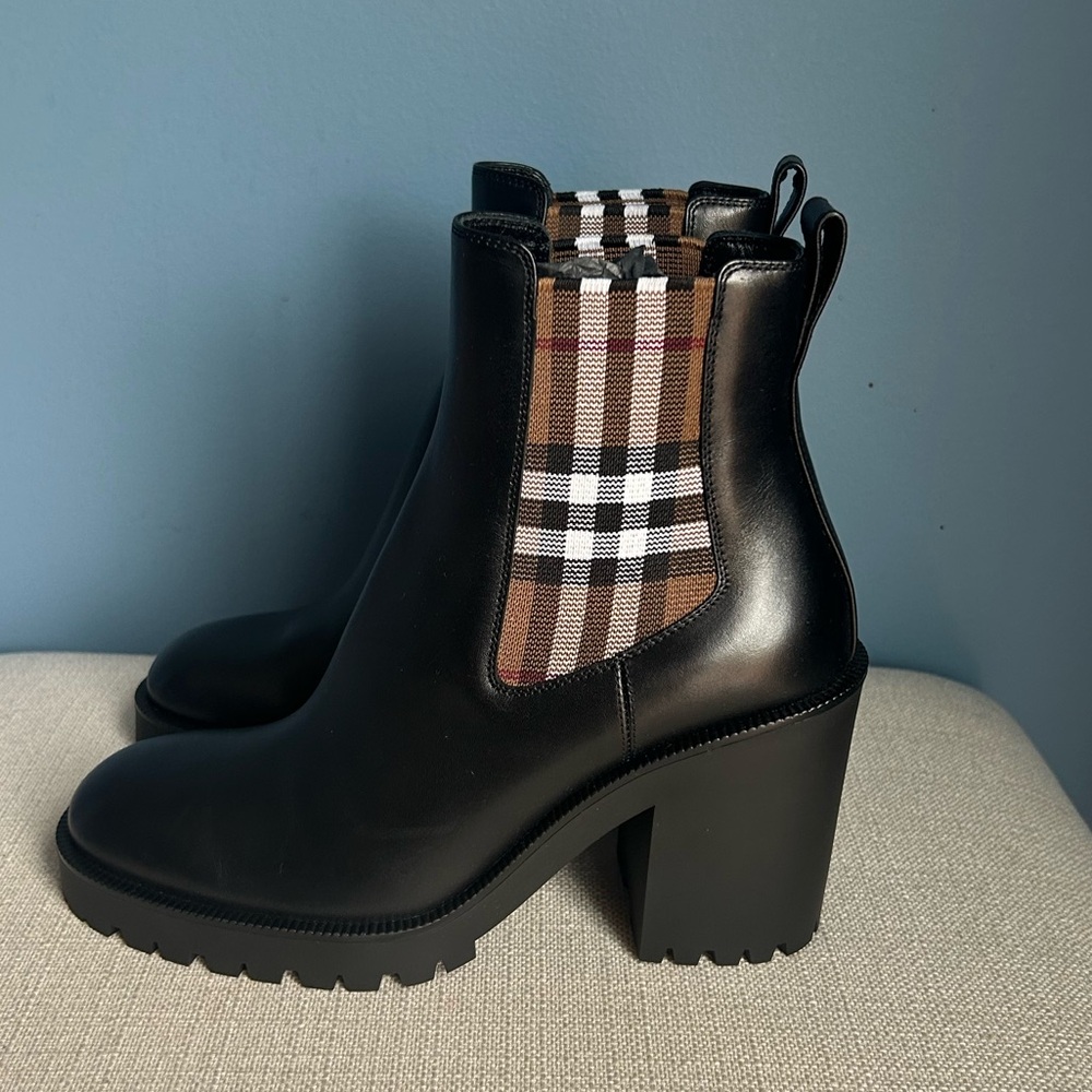 Burberry Check Panel Black Leather Ankle Boots - Picture 7 of 11